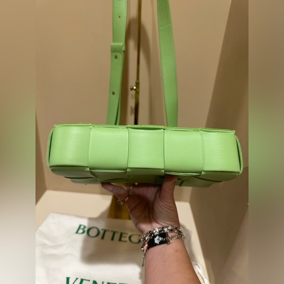 BOTTEGA VENETA INTRECCIATO CASSETTE BAG - Picture 8 of 14